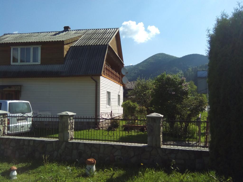 Homestay Opryshky Tatariv Exterior photo